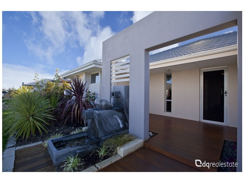 19 Cozens Road, Tapping WA 6065