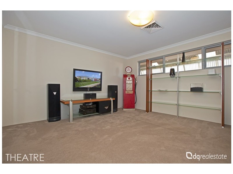 19 Cozens Road, Tapping WA 6065