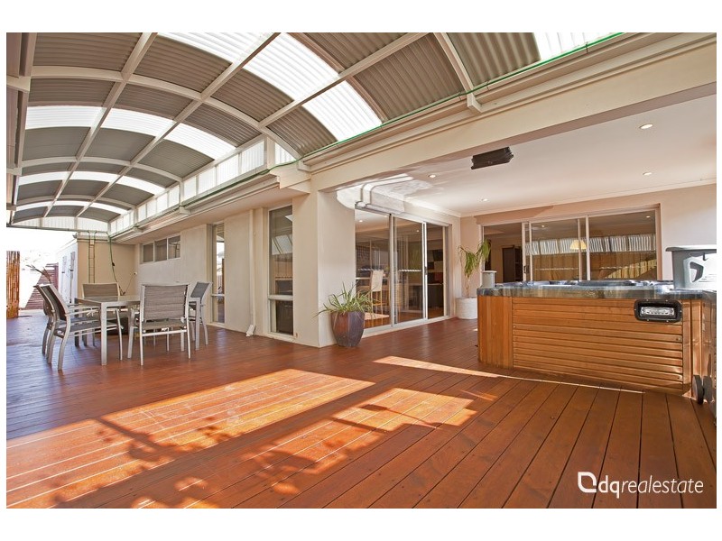 19 Cozens Road, Tapping WA 6065