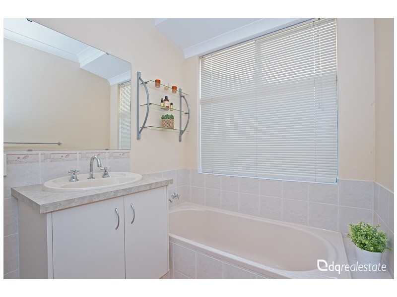 3 Fermoy Link, Darch WA 6065