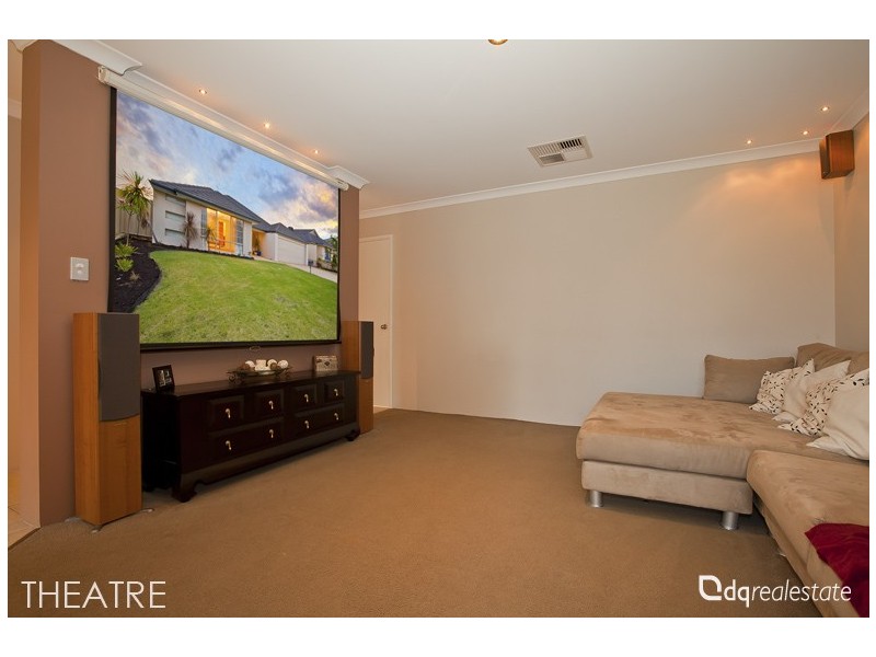 60 Yandella Promenade, Tapping WA 6065