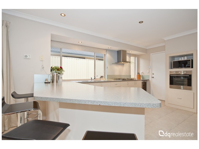60 Yandella Promenade, Tapping WA 6065