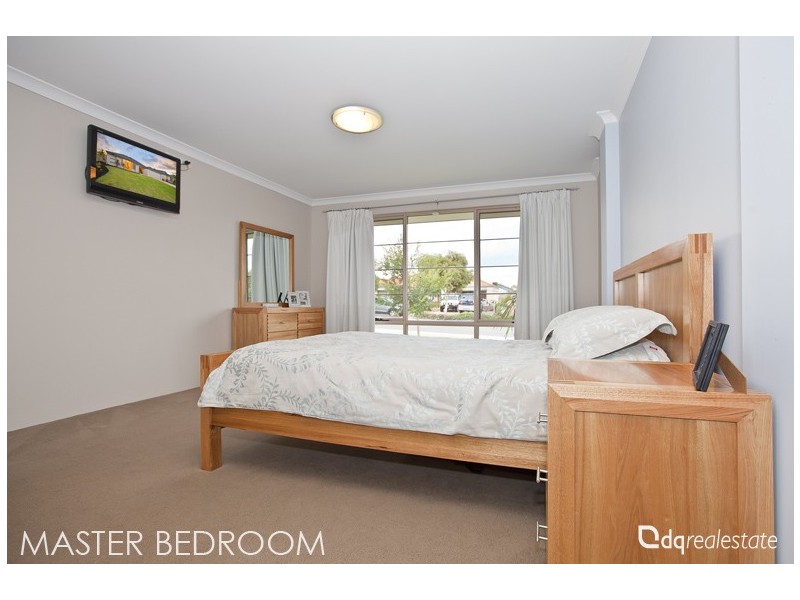 60 Yandella Promenade, Tapping WA 6065