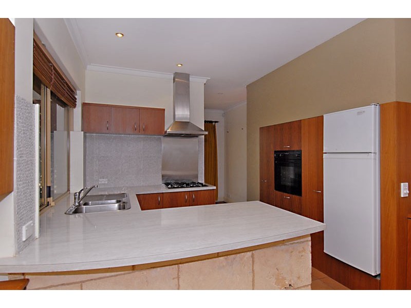 9 Lakehill Gardens, Edgewater WA 6027