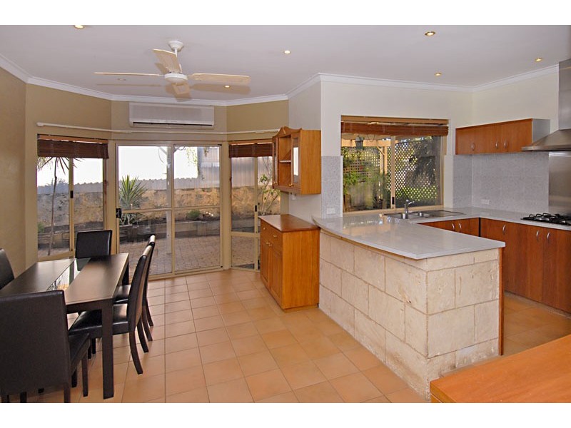 9 Lakehill Gardens, Edgewater WA 6027