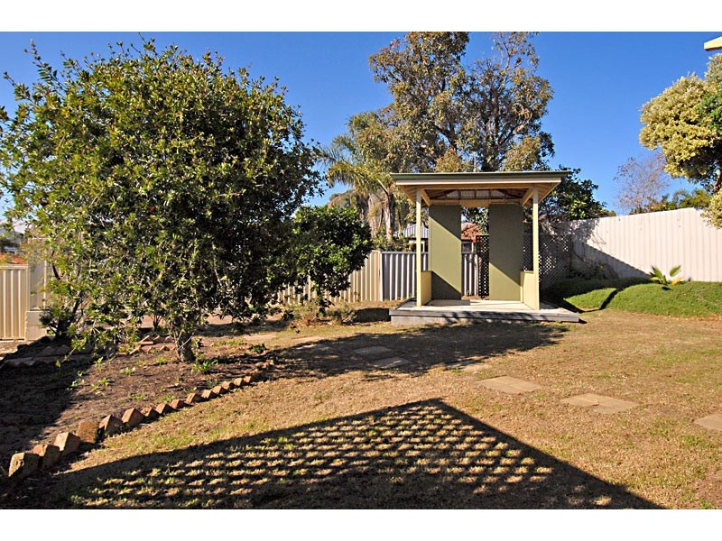 9 Lakehill Gardens, Edgewater WA 6027