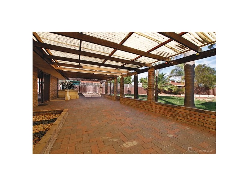 44 Jacaranda Drive, Ballajura WA 6066