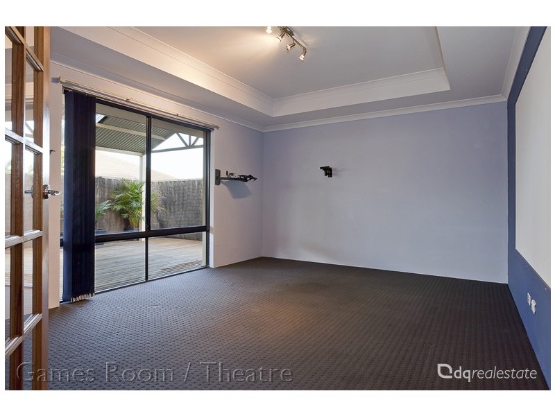 33 Cape Meares Crescent, Butler WA 6036
