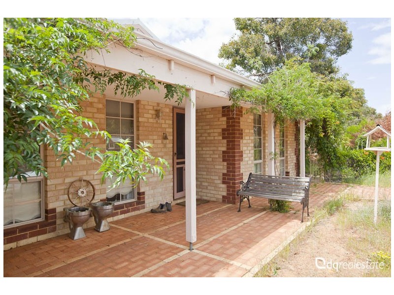 332 Powderbark Road, Lower Chittering WA 6084