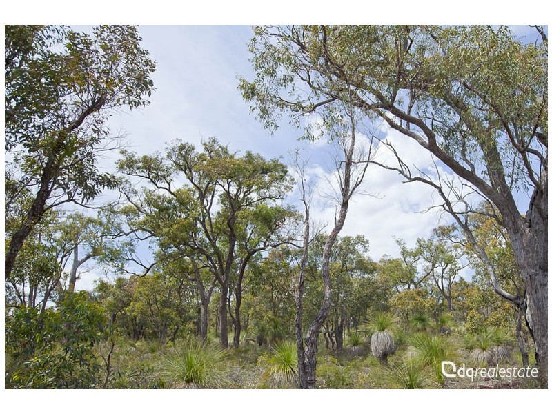 332 Powderbark Road, Lower Chittering WA 6084