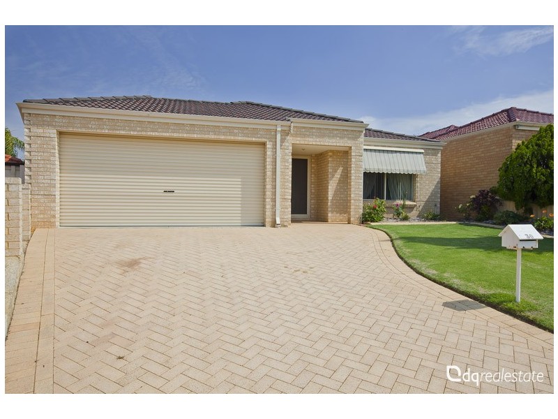 30 Goldfinch Loop, Woodvale WA 6026