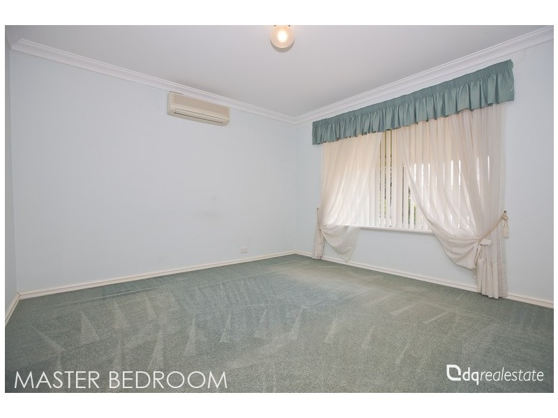 30 Goldfinch Loop, Woodvale WA 6026