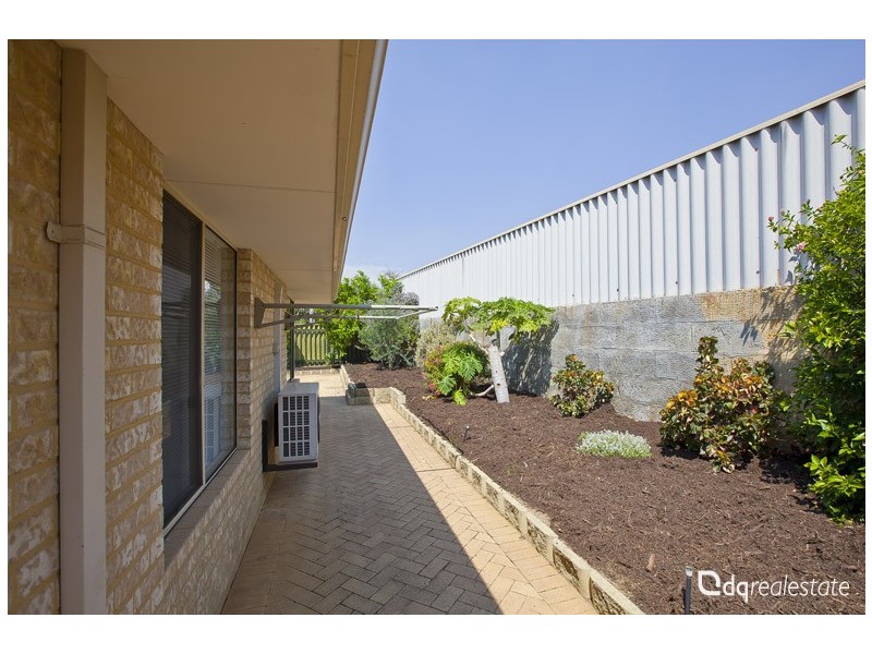 30 Goldfinch Loop, Woodvale WA 6026