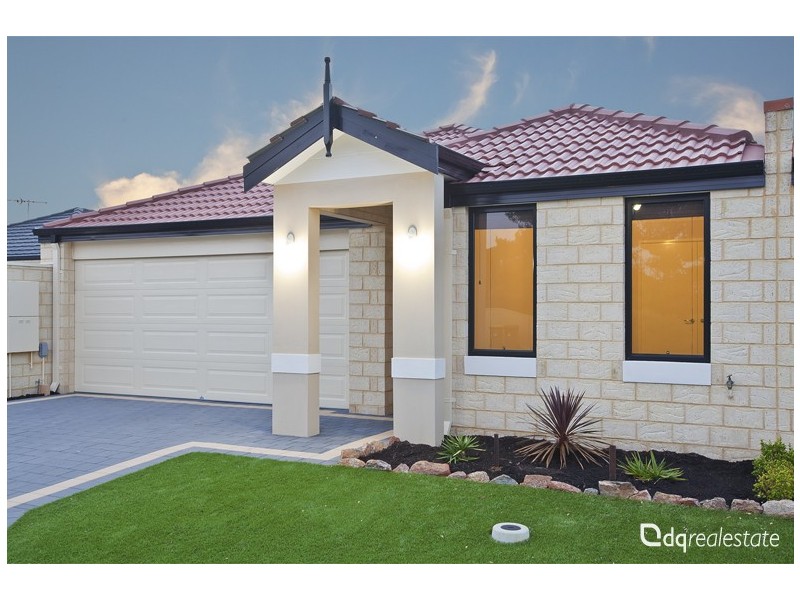 60B Moscow Retreat, Hocking WA 6065