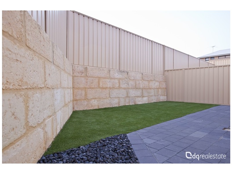 60B Moscow Retreat, Hocking WA 6065