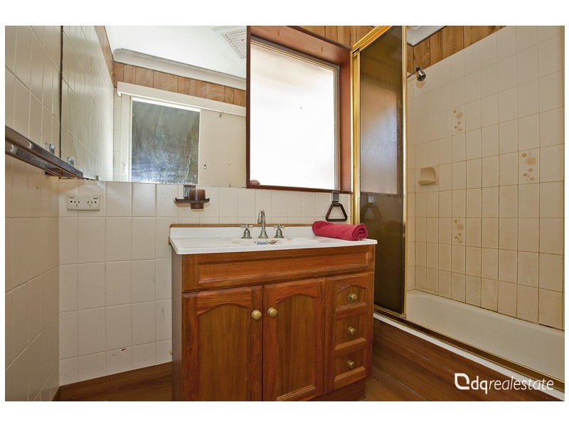 5 Eartham Place, Westminster WA 6061