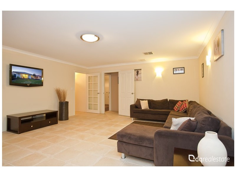 10 Goshawk Street, Tapping WA 6065