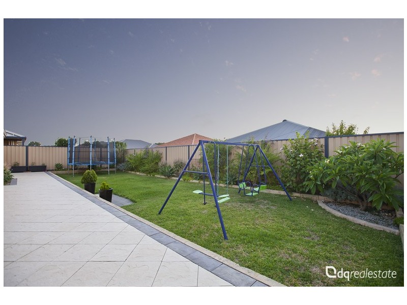 10 Goshawk Street, Tapping WA 6065