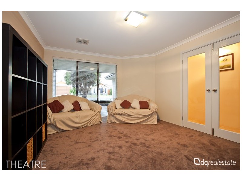 10 Goshawk Street, Tapping WA 6065