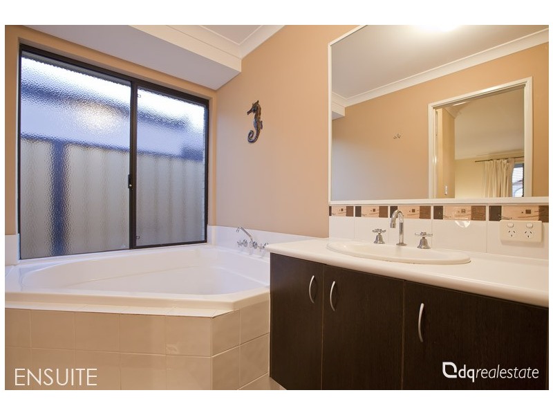 10 Goshawk Street, Tapping WA 6065