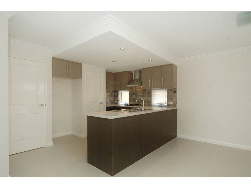 35B Moscow Retreat, Hocking WA 6065