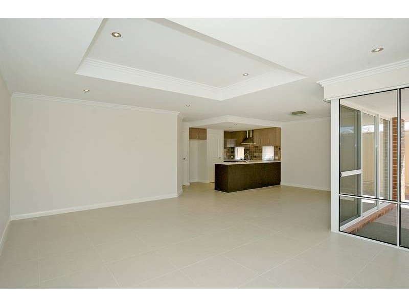 35B Moscow Retreat, Hocking WA 6065