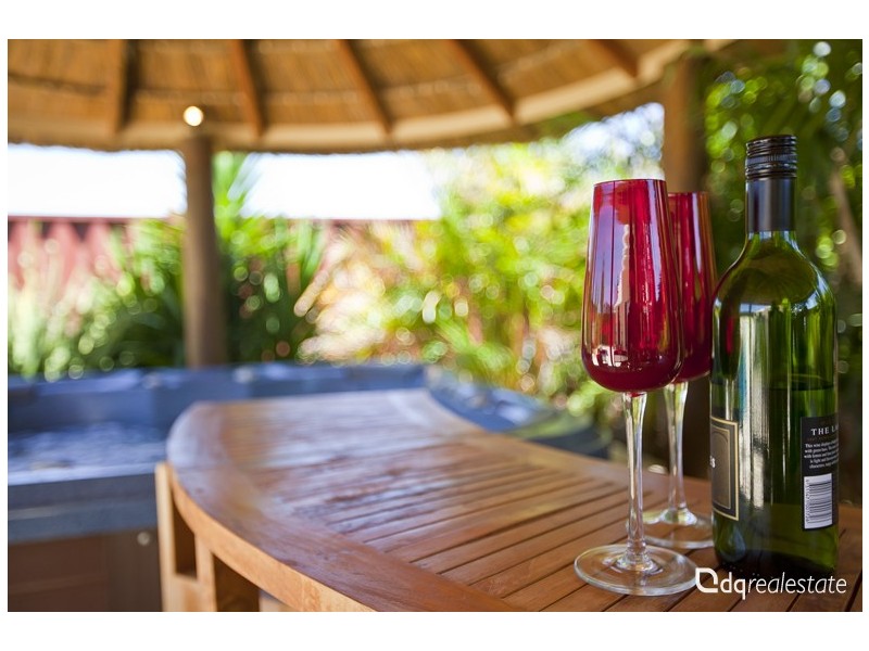 4 Benjamin Crescent, Tapping WA 6065