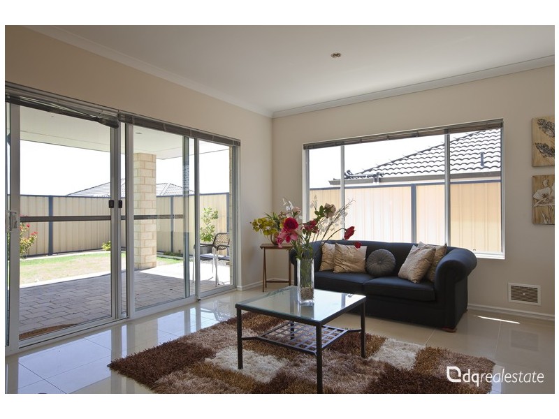 5 Spring Hill, Tapping WA 6065