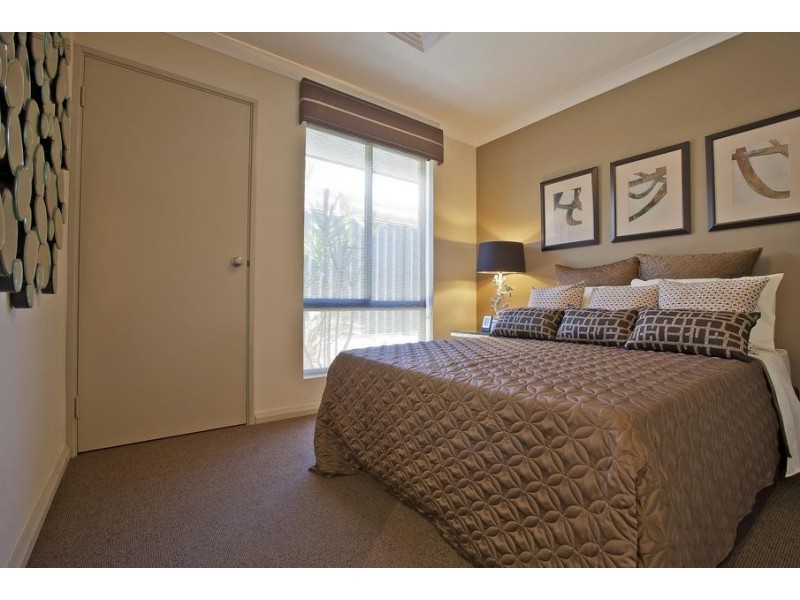 27 Safford Avenue, Aveley WA 6069