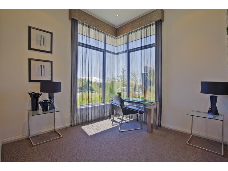 27 Safford Avenue, Aveley WA 6069