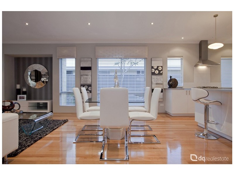 17 Botanic Avenue, Banksia Grove WA 6031