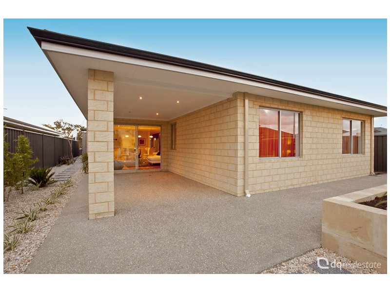 17 Botanic Avenue, Banksia Grove WA 6031