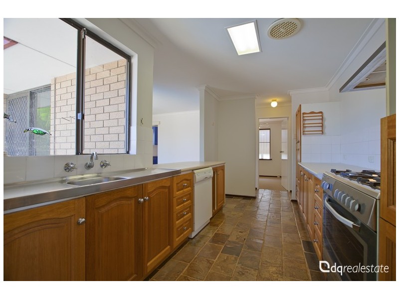 2 Sturt Place, Padbury WA 6025