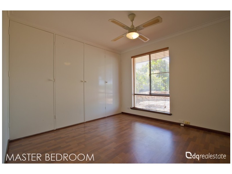 2 Sturt Place, Padbury WA 6025