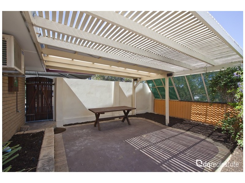 2 Sturt Place, Padbury WA 6025