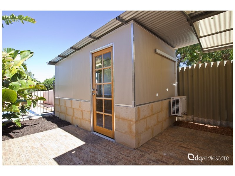 2 Sturt Place, Padbury WA 6025