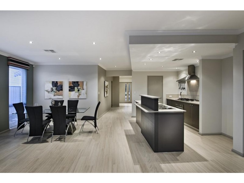 14 Blackwood Meander, Yanchep WA 6035