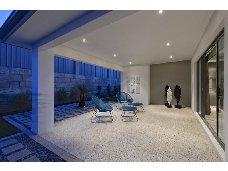 53 Jindalee Blvd, Jindalee WA 6036