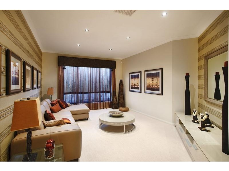 9 Ewens Pass, Ellenbrook WA 6069