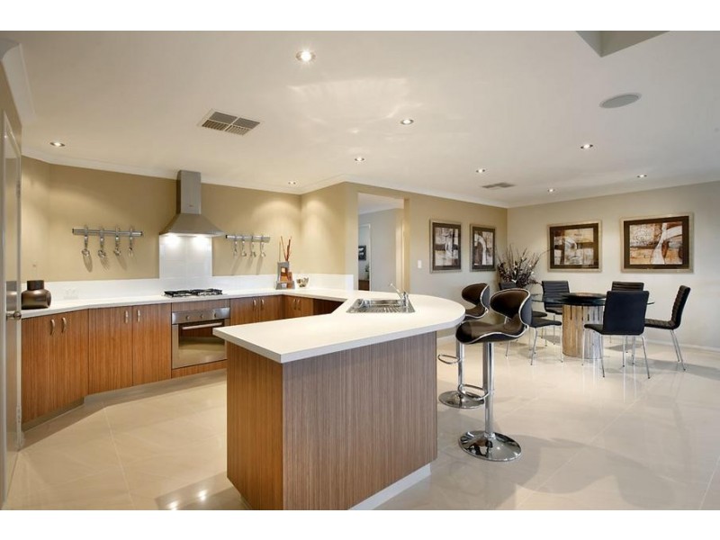 9 Ewens Pass, Ellenbrook WA 6069