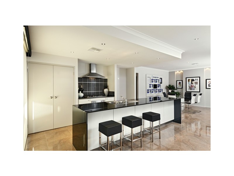 25 St Leonards Blvd, DAYTON, West Swan WA 6055