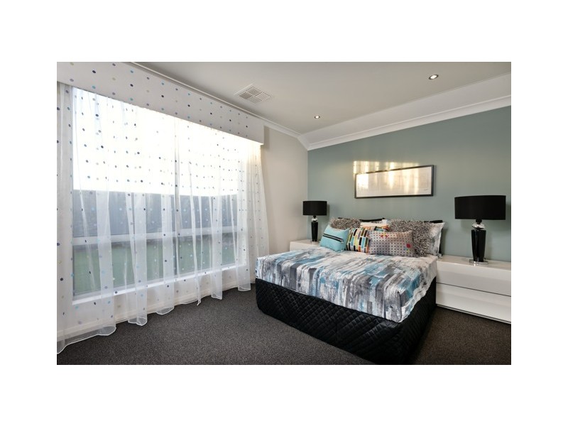 25 St Leonards Blvd, DAYTON, West Swan WA 6055