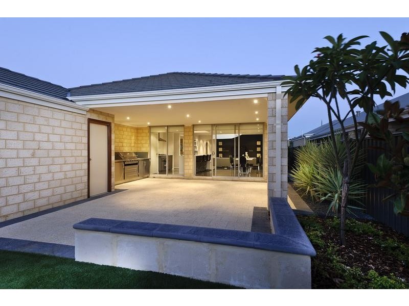 49 St Leonards Blvd, DAYTON, West Swan WA 6055