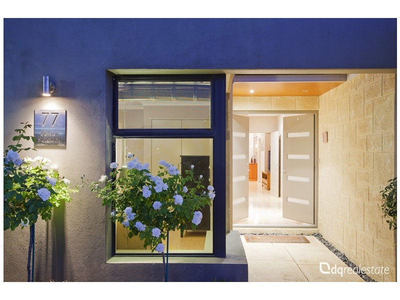 77 Belvoir Parkway, Darch WA 6065