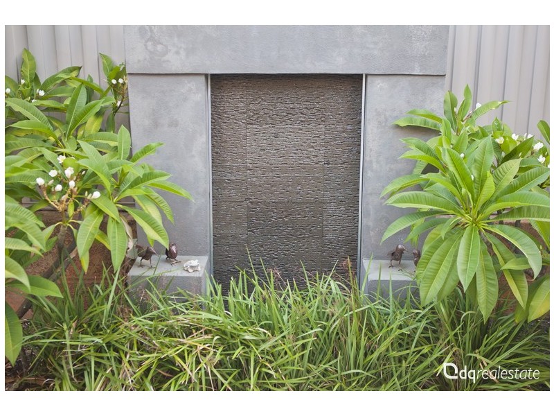 77 Belvoir Parkway, Darch WA 6065