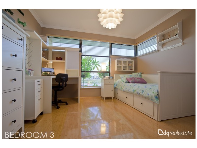 77 Belvoir Parkway, Darch WA 6065