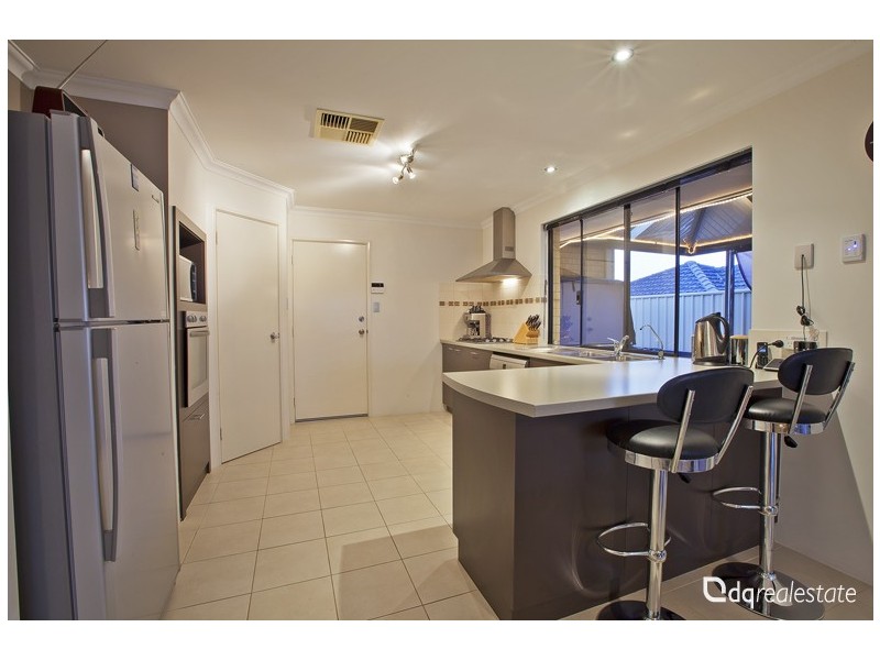 64 Yandella Promenade, Tapping WA 6065