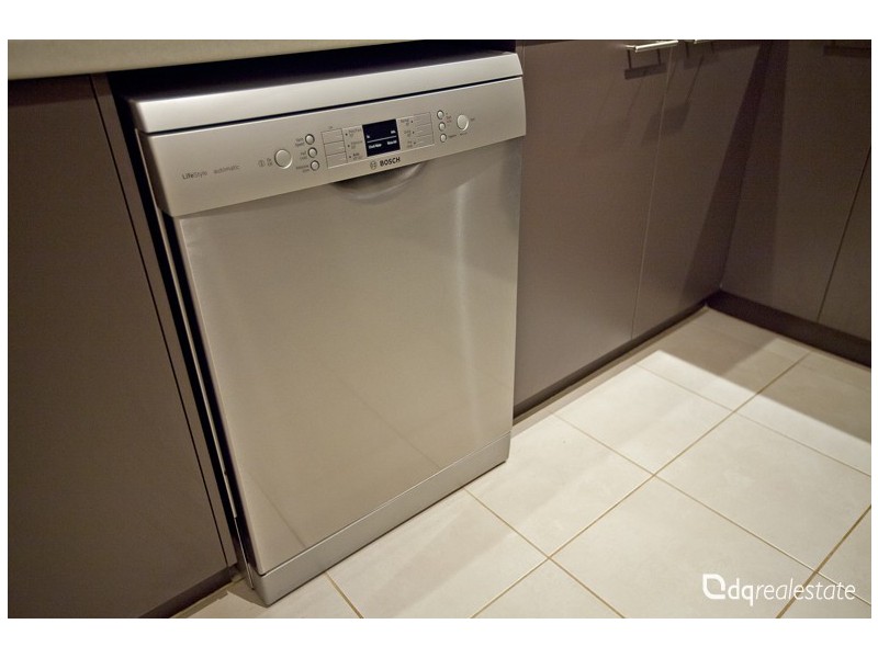 64 Yandella Promenade, Tapping WA 6065