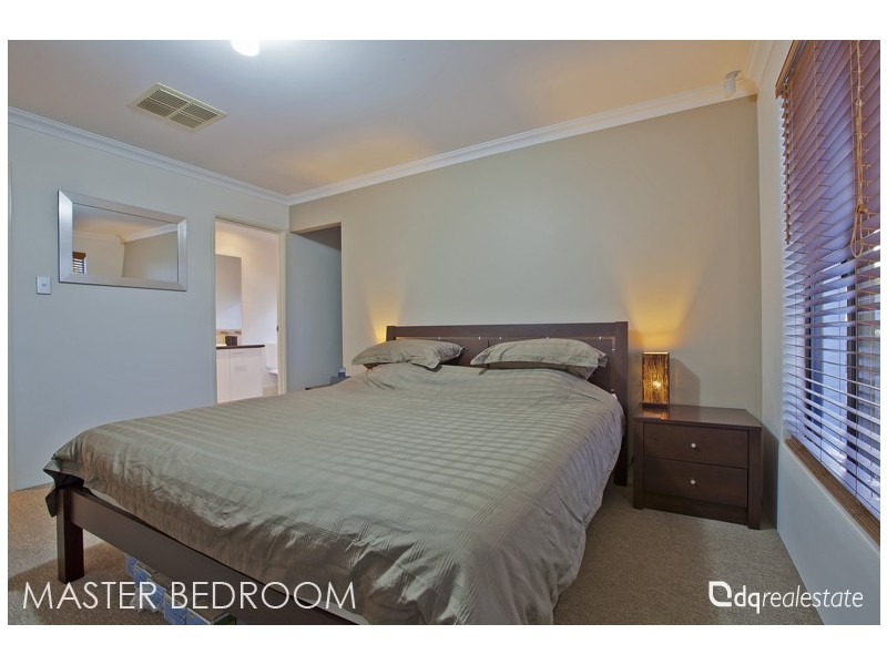 64 Yandella Promenade, Tapping WA 6065