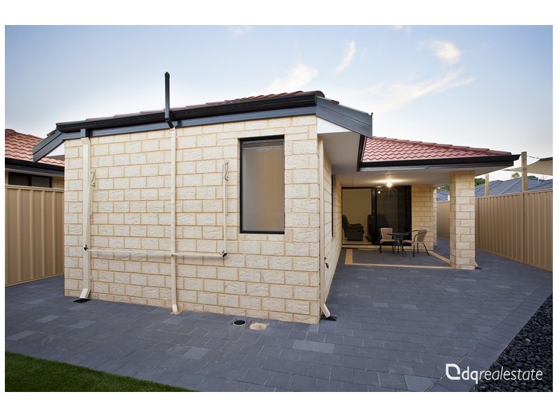 60B Moscow Retreat, Hocking WA 6065